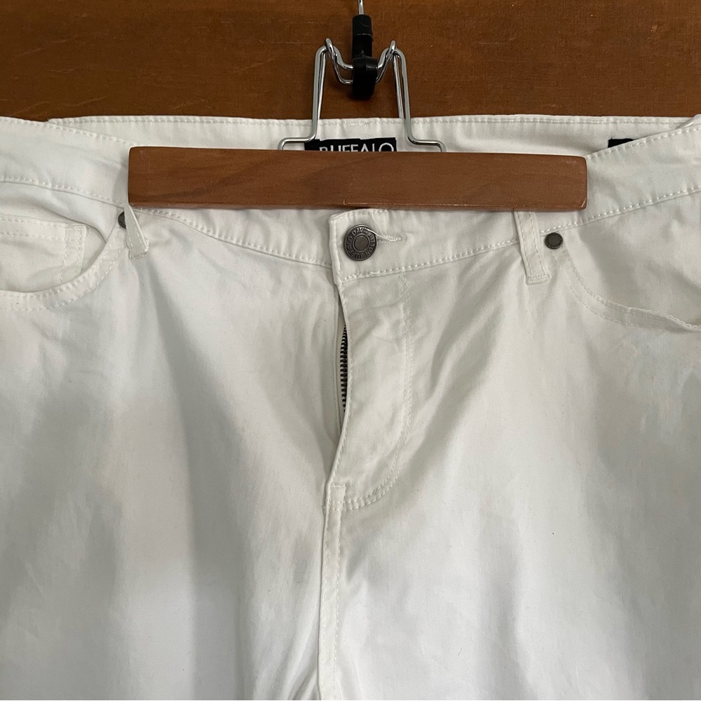 Buffalo David Bitton White Denim Jeans Straight-Leg